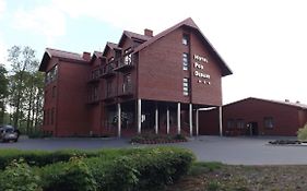Hotel Pod Dębami